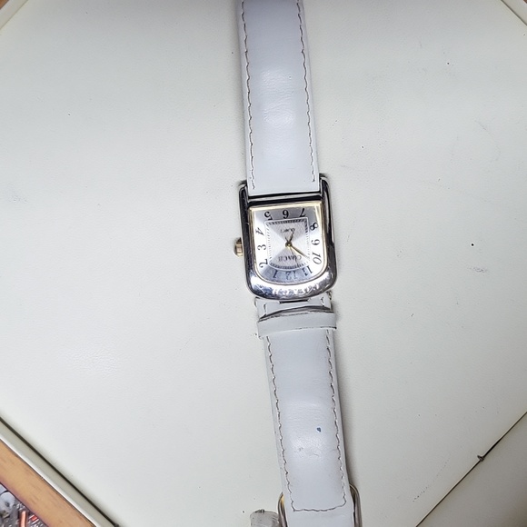 Coach watch - Picture 4 of 7